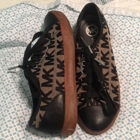 Michael Kors sneakers - Picture 3 of 3